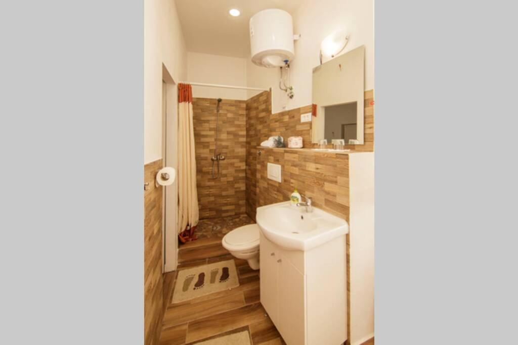 Apartment Esa Komiža Zewnętrze zdjęcie