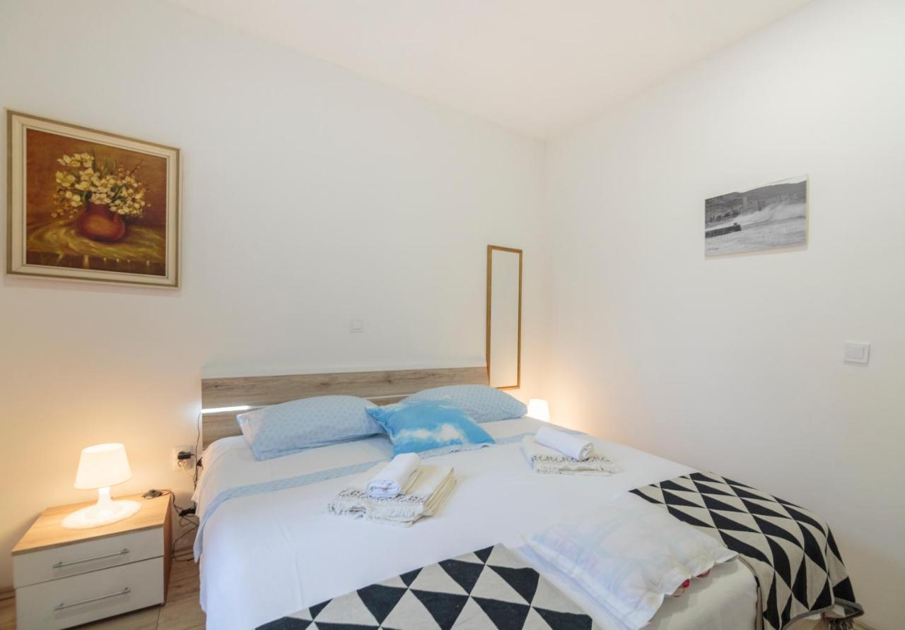 Apartment Esa Komiža Zewnętrze zdjęcie