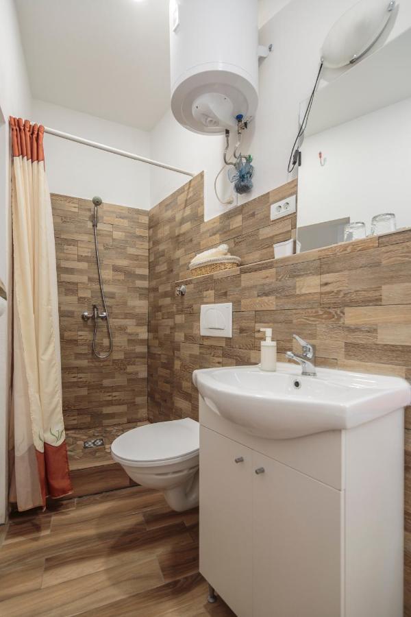 Apartment Esa Komiža Zewnętrze zdjęcie